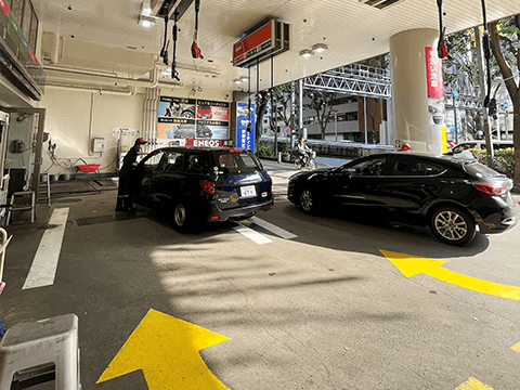 新宿都庁南公園通りSS